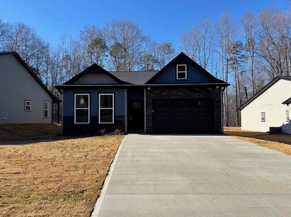 232 Lexington St, Chesnee, SC 29323