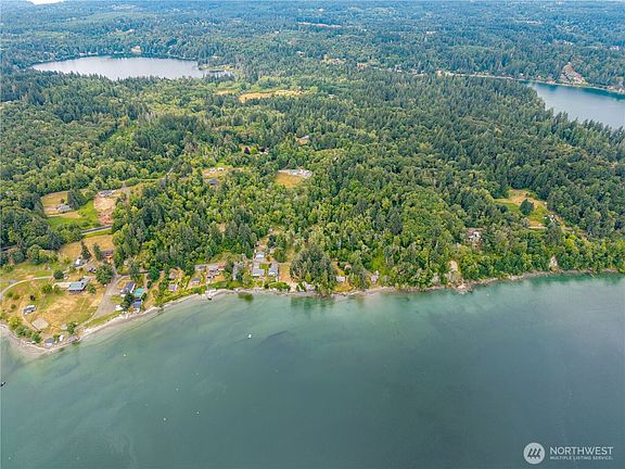 3rd image of 411 151st Avenue Ct SW