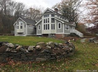 194 Saybrook Rd, Essex, CT 06426
