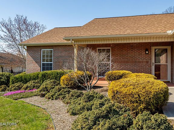 5th image of 107 Firefly Ln