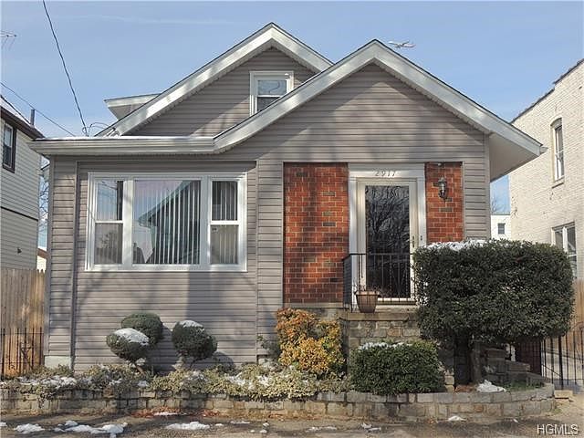 Welcome to 2917 Scott Place!
