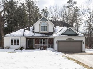 1120 Rice Rd, Elma, NY 14059