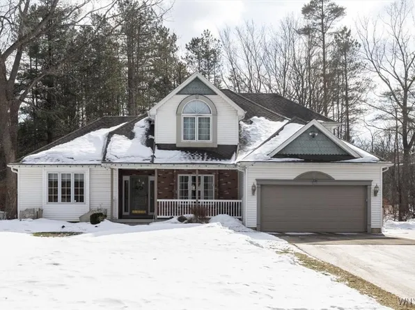 1120 Rice Rd, Elma, NY 14059