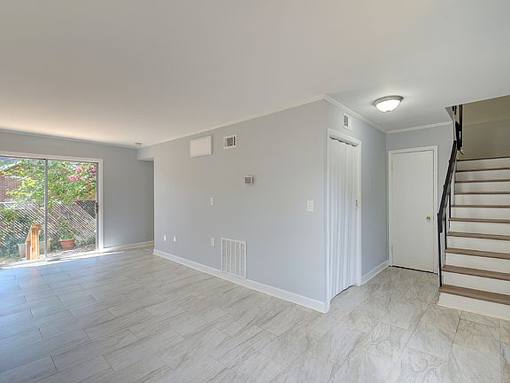 5th image of 3706 E North St APT P1