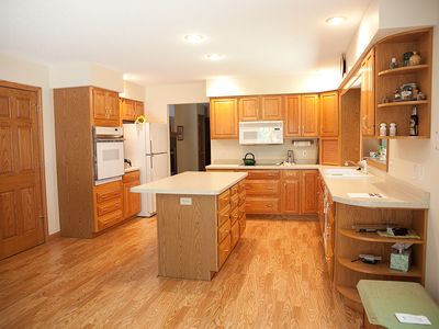 820 Grover Rd, Eau Claire, WI, 54701