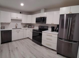 4201 E Camelback Rd UNIT 94, Phoenix, AZ 85018