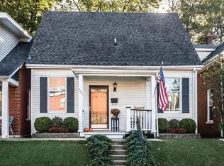 404 N Benton Ave, Saint Charles, MO 63301