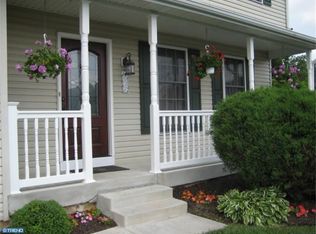 401 School House Rd, Williamstown, NJ 08094