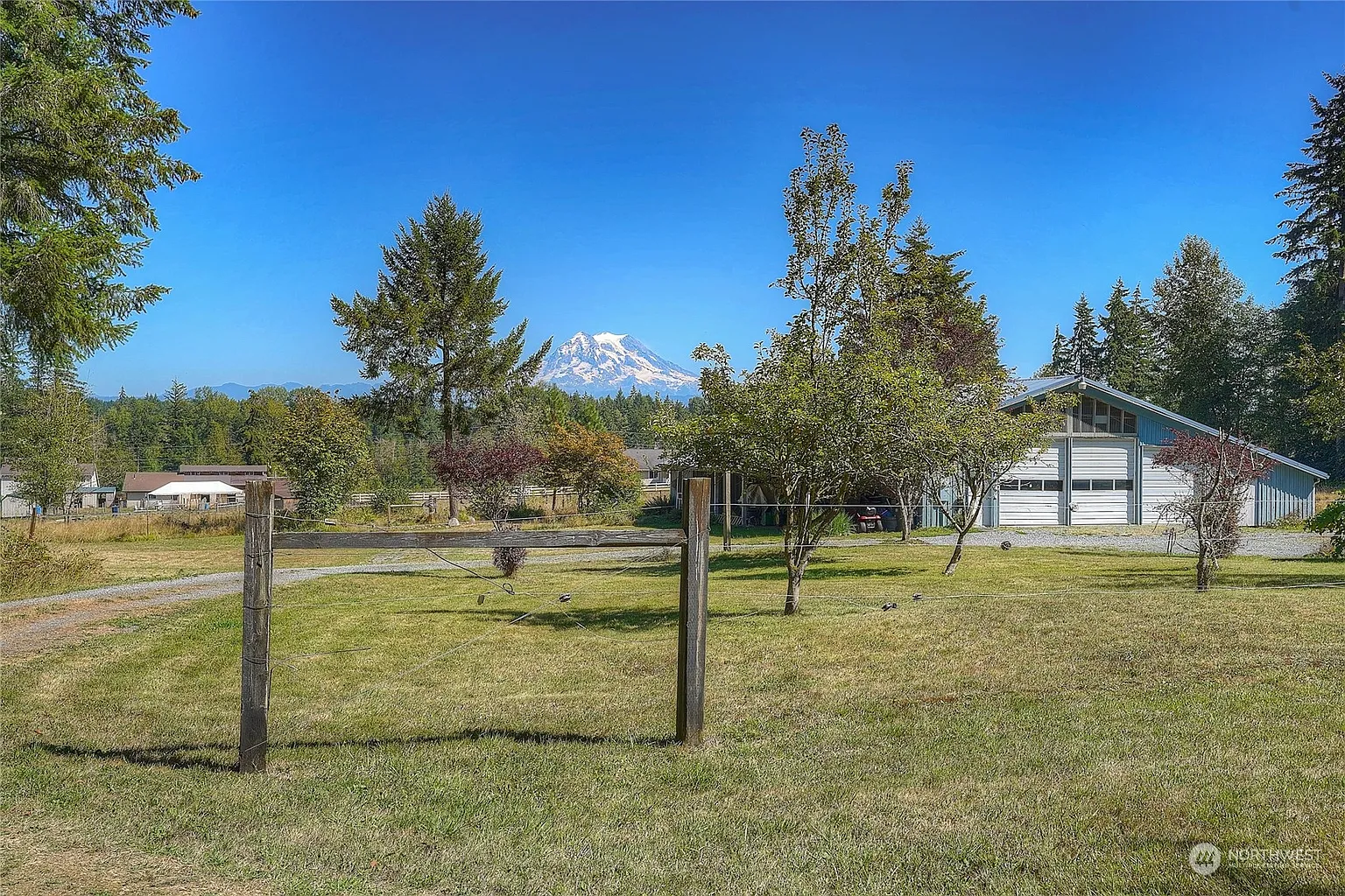 31511 41st Avenue E photo 1