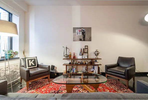 Rented by Real Easy LLC | media 49