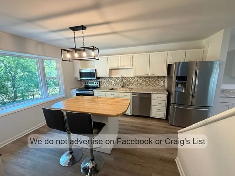 1828 Paisley Ave — Photo 6