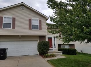 15720 Redwood St, Omaha, NE 68136