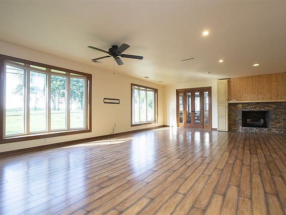 2nd image of 3001 Village Dr