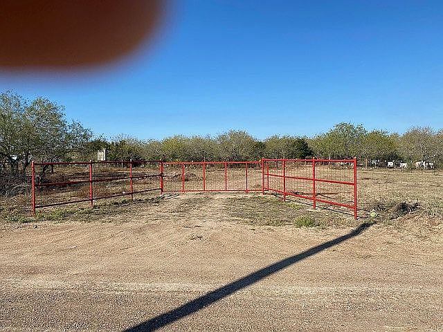Entry gate to El Rancho