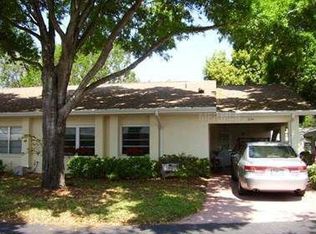 2116 Hailstone Cir, Sun City Center, FL 33573