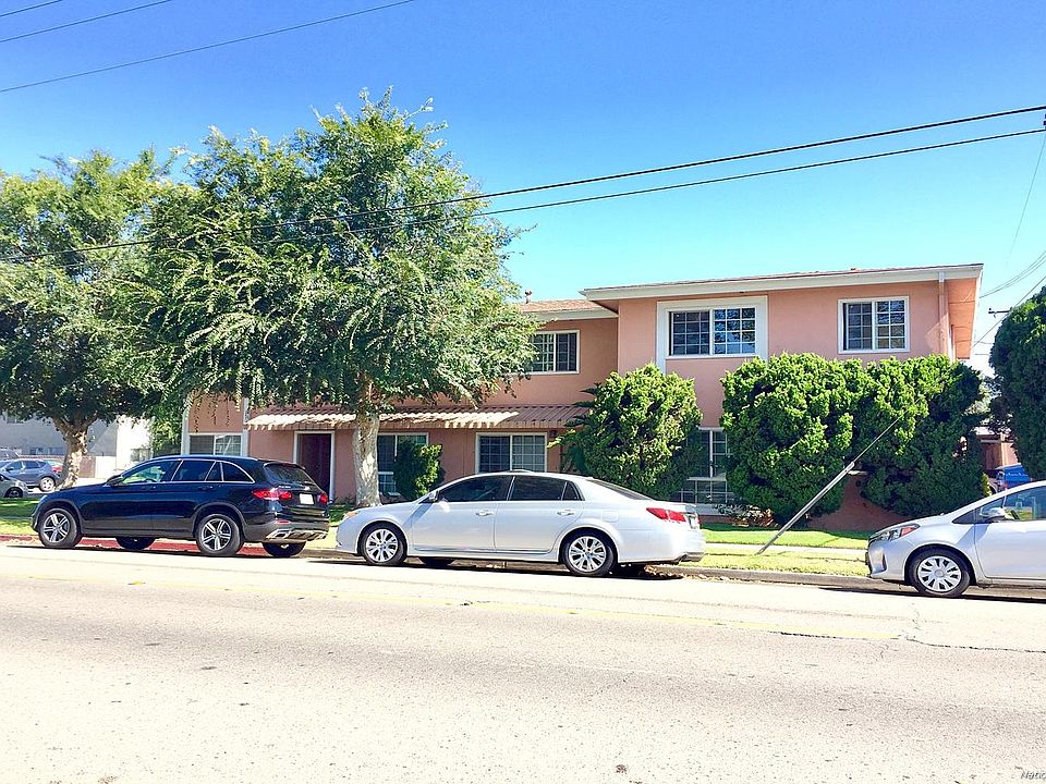1st image of 12222 Peacock Ct Unit 5