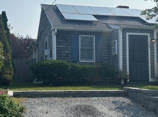 62 Lagoon Pond Rd #A, Vineyard Haven, MA 02568
