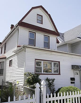 2nd image of 104-58 128th St