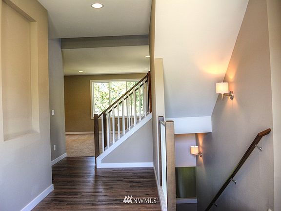 2nd image of 3605 Highlands Boulevard LOT40