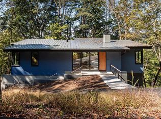 214 Eastmoor Dr, Asheville, NC 28805