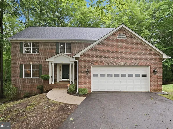 616 Hickory Cir, La Plata, MD 20646