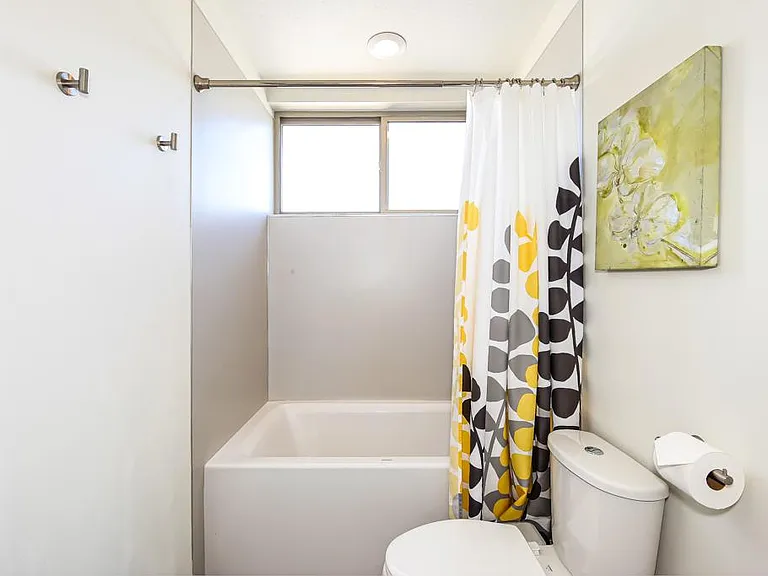 4038 California Ave SW — Photo 15
