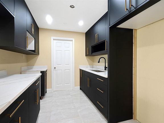 3rd image of 1771 NW 36th Avenue