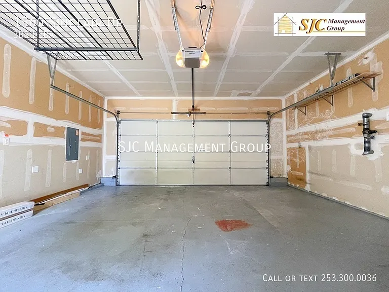 1560 Sinclair Dr — Photo 7