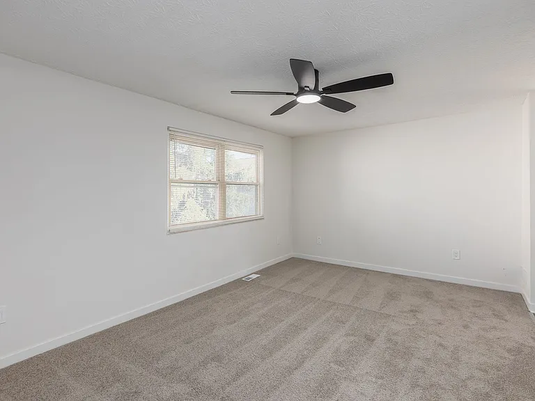 265 Cross Country Dr S — Photo 19