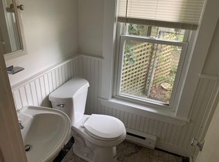 67 Friend St APT 1, Gloucester, MA 01930
