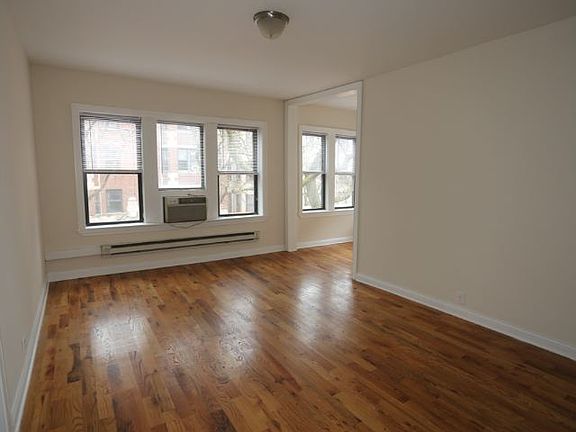 5th image of 3728 N Pine Grove Ave APT 2E