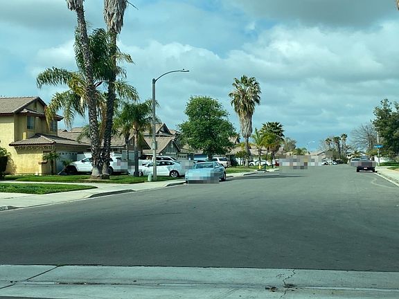 4th image of 24181 Puddingstone Dr