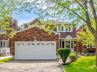 3550 Copernicus Dr, Mississauga, ON L5B 3L2