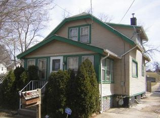 618 S Broadway St, Aurora, IL 60505