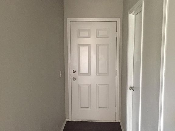 2nd image of 1104 Aspen Ct