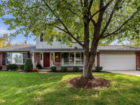 9379 Manoroak Dr, Saint Louis, MO 63126
