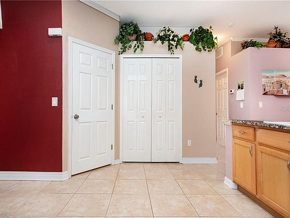 5th image of 7846 Stoney Hill Dr