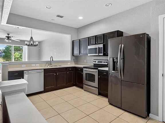 4th image of 4954 SW 45th Cir