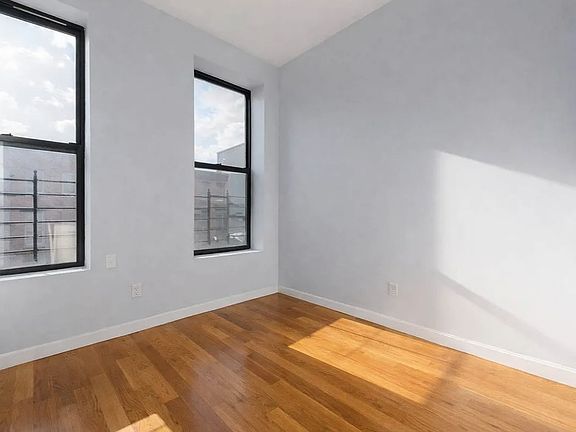 5th image of 643 Halsey St #3B