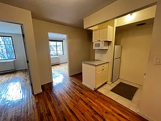 Rented by Salon Realty Corp
