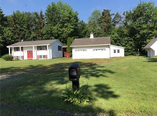 9 Rock School Rd, Greenville, PA 16125