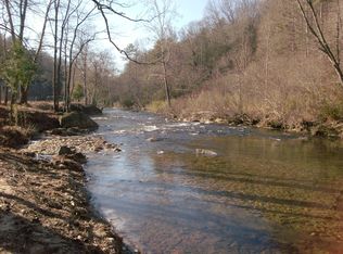 427 Ida Welborn Ln, Clayton, GA 30525