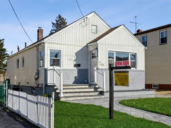 171 Hoffman Avenue, Elmont, NY 11003