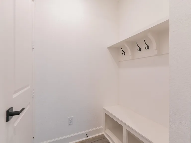 972 Terlingua Creek Dr — Photo 35