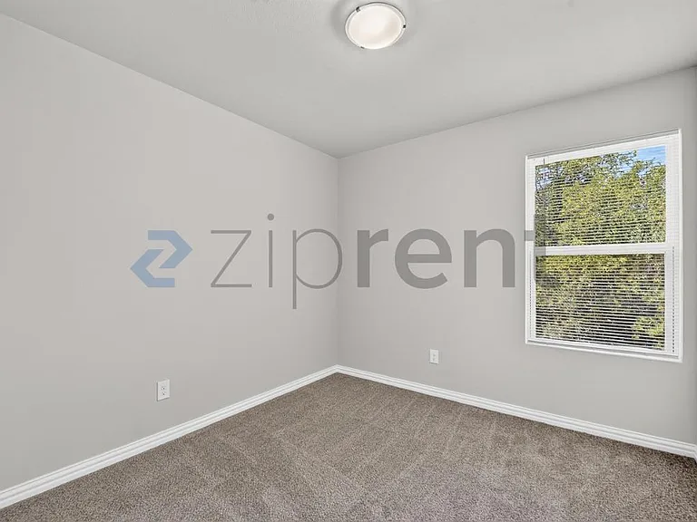 333 N Field St #A — Photo 18