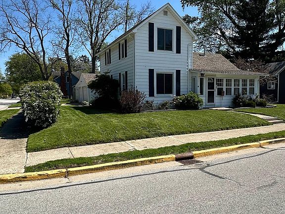 5th image of 119 Francis St