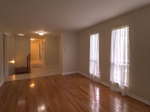 5th image of 1326 Wilton Ln