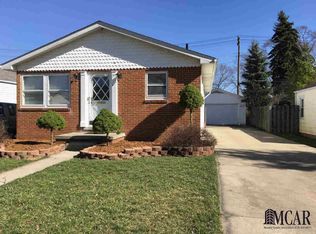222 Toll St, Monroe, MI 48162