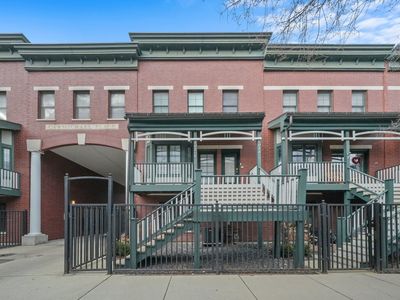 1026 W Monroe St, Chicago, IL, 60607