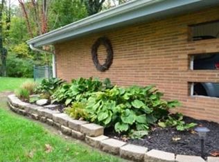 8967 Farmedge Ln, Cincinnati, OH 45231